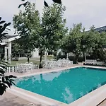 Incipark 4*