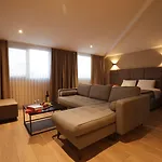Hotel Incipark 4*