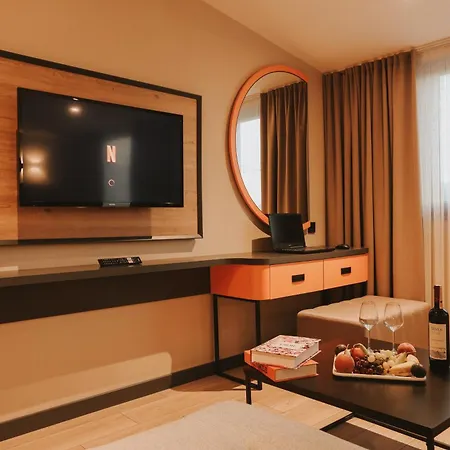 Incipark 4*