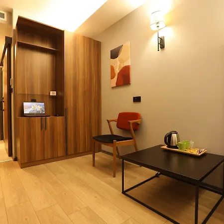 Incipark 4*