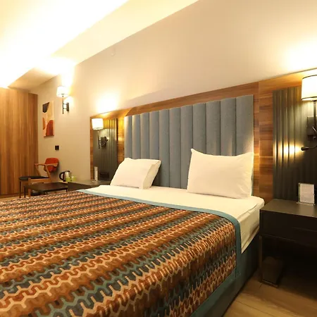 Incipark Hotel 4*
